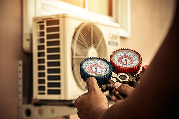 Professional Ductwork Repair technician working in Cragsmoor, NY